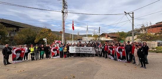Nilüferliler, Ata'yı Mysia Yolları'nda andı