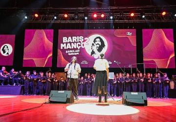 Selçuklu Belediyesi Sanat Akademisi Çocuk Korosu'ndan Barış Manço'ya Vefa Konseri