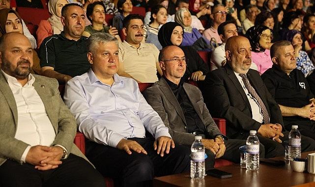 Selçuklu Sanat Akademisi, Ferdi Tayfur'u Şarkılarıyla Yâd Etti Selçuklu Sanat Akademisi, Ferdi Tayfur'u Şarkılarıyla Yâd Etti