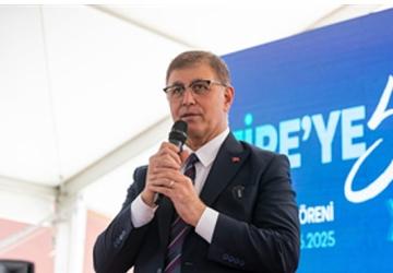 Büyükşehir'den Tire'de açılış rüzgârı