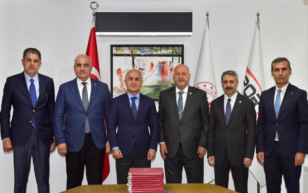 Milletvekili Resul Kurt’tan, Adıyaman’a dev spor yatırımları müjdesi Milletvekili Resul Kurt’tan, Adıyaman’a dev spor yatırımları müjdesi