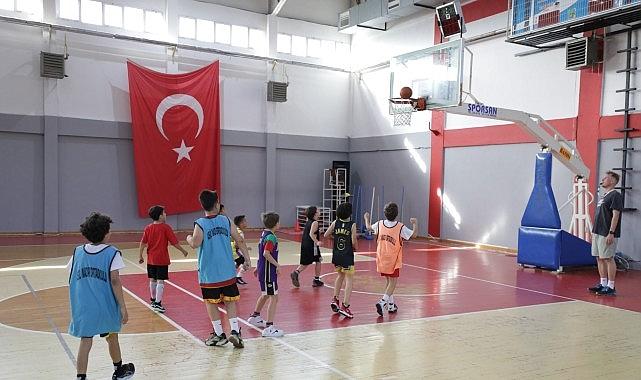 Narlıdere'de Yaz Kursları Başlıyor Narlıdere'de Yaz Kursları Başlıyor