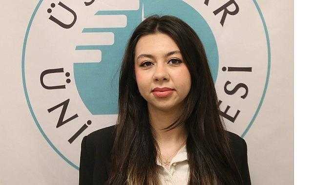 Başarının sırrı "Yapay zekâ ile akıllı çalışmak"! Başarının sırrı "Yapay zekâ ile akıllı çalışmak"!