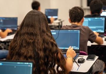 Gençler İBBTech Teknoloji Takımı'nın Seçmeleri İçin Yarıştı