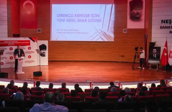 Keçiören’de Afetlere Hazırlık Masaya Yatırıldı Keçiören’de Afetlere Hazırlık Masaya Yatırıldı