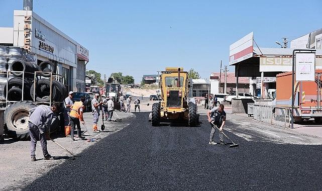 Nevşehir Belediyesi'nden Sanayi'de Asfalt Çalışması Nevşehir Belediyesi'nden Sanayi'de Asfalt Çalışması