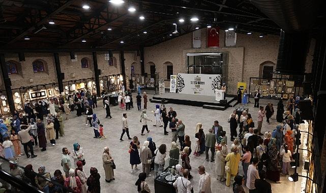 KOMEK'in “Sanatla Yazılan Miras" Geleneksel Türk İslam Sanatları Sergisi Açıldı KOMEK'in “Sanatla Yazılan Miras" Geleneksel Türk İslam Sanatları Sergisi Açıldı