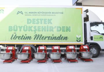 Büyükşehir’in Destekleri Üretimde Bereket, Yetiştiricilere Can Suyu Sağlıyor