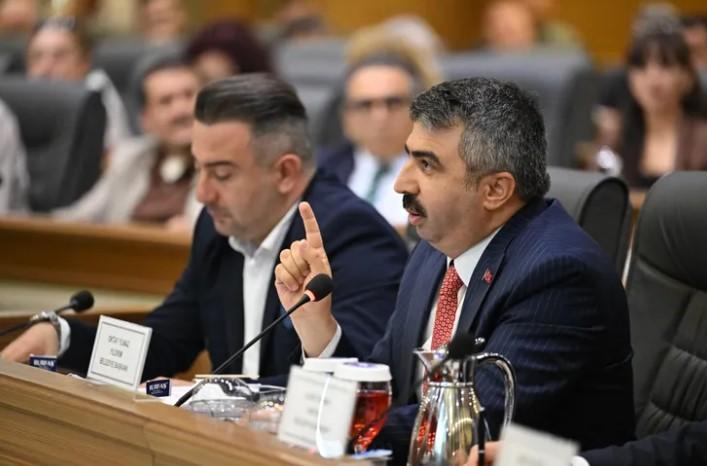 Yıldırım’dan Büyükşehir’in Zam Kararına Sert Eleştiri Yıldırım’dan Büyükşehir’in Zam Kararına Sert Eleştiri