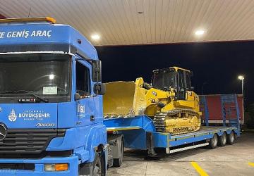 İBB Ekipleri Sakarya'daki Orman Yangınına Müdahale Ediyor