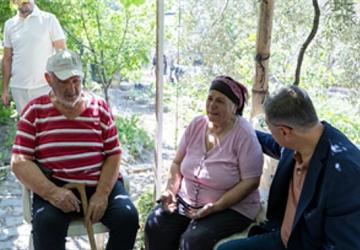 Yanan yerleşim yerlerinde barınma sorununa hızlı çözüm
