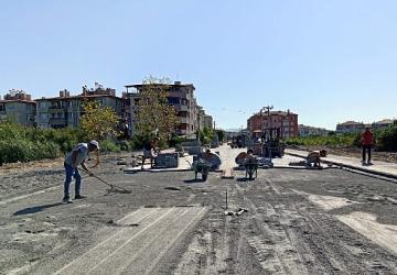 Edremit'in dört bir yanında çalışmalar aralıksız sürüyor