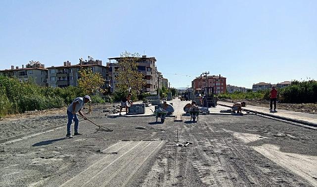 Edremit'in dört bir yanında çalışmalar aralıksız sürüyor