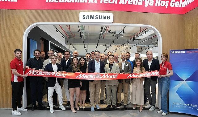 MediaMarkt ve Samsung'dan iş birliği: MediaMarkt'ın teknoloji deneyim mağazası Tech Arena Samsung mağazasına da ev sahipliği yapacak MediaMarkt ve Samsung'dan iş birliği: MediaMarkt'ın teknoloji deneyim mağazası Tech Arena Samsung mağazasına da ev sahipliği yapacak