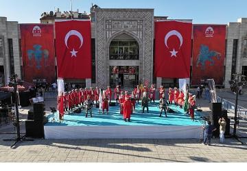 Konya'nın Darülmülk Oluşunun 928. Yıl Dönümü Büyük Bir Coşkuyla Kutlandı