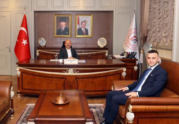Vali Dr. Osman Varol, Vali Yardımcısı Şükrü Alperen Göktaş’ı kabul etti