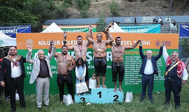 Çalı'da başpehlivan Mehmet Yeşil Yeşil oldu Çalı'da başpehlivan Mehmet Yeşil Yeşil oldu