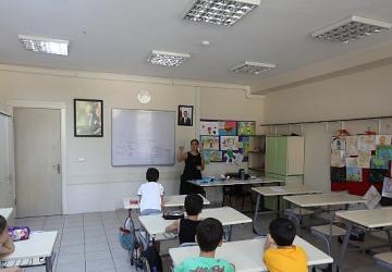 Bayraklı'da yaz okulu atölyeleri başlıyor