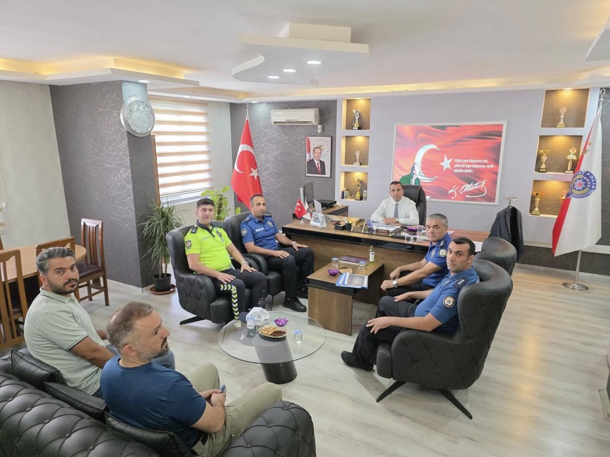 Kaymakam Kadir Algın’dan İlçe Emniyet Müdürlüğüne ziyaret Kaymakam Kadir Algın’dan İlçe Emniyet Müdürlüğüne ziyaret