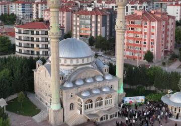 Konya’da Camiler Çocuk Neşesiyle Şenleniyor