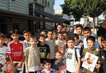 Başkan Erkan Aydın Güneştepe'de vatandaşla buluştu