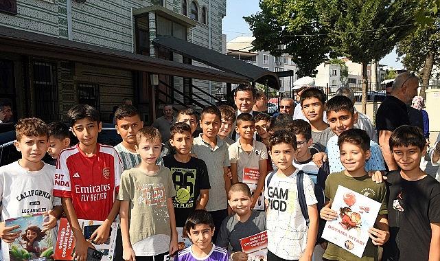 Başkan Erkan Aydın Güneştepe'de vatandaşla buluştu Başkan Erkan Aydın Güneştepe'de vatandaşla buluştu