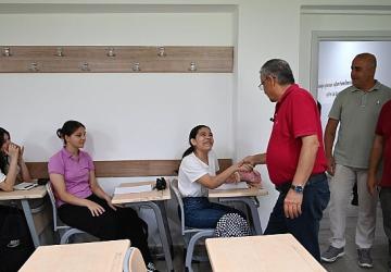 Kemer Belediyesi Kurs Merkezi'nde yeni eğitim öğretim dönemi başladı
