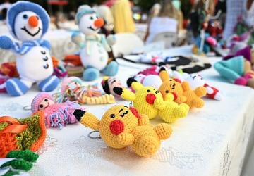 Kemer'de “Üreten Ev Hanımları Kermesi"ne büyük ilgi