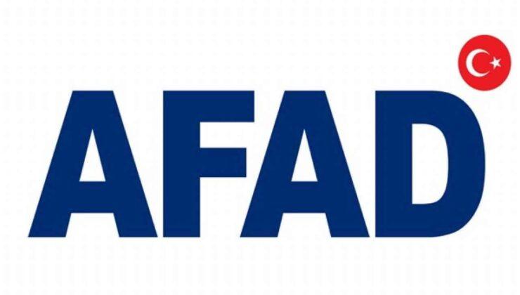 AFAD: Orman yangınlarında 50 bin tahliye, Bilecik ve İzmir için genel hayatı etkileyen durum ilan edildi AFAD: Orman yangınlarında 50 bin tahliye, Bilecik ve İzmir için genel hayatı etkileyen durum ilan edildi
