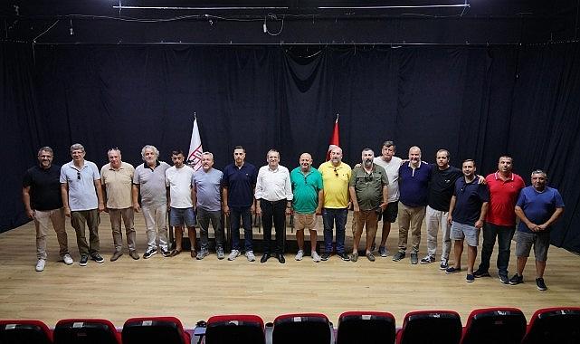 Bu Kentin Kalbi Ayvalıkgücü Belediyespor'la Atıyor! Bu Kentin Kalbi Ayvalıkgücü Belediyespor'la Atıyor!