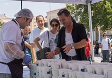 İzmir'de Muharrem ayı bereketi