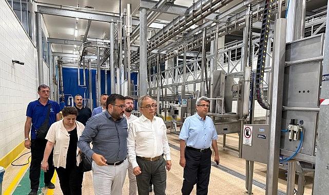 Karamürsel'de otogar, mezbaha, futbol sahası, salon ve sokak yapımına yerinde inceleme Karamürsel'de otogar, mezbaha, futbol sahası, salon ve sokak yapımına yerinde inceleme