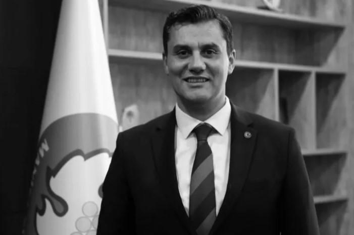 Manisa’da Merhum Belediye Başkanı İçin Anma Mevlidi Manisa’da Merhum Belediye Başkanı İçin Anma Mevlidi