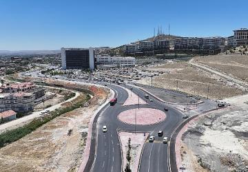 Konya Büyükşehir, Meram Tıp Fakültesi'nde Otopark Giriş Çıkışlarını Daha Güvenli Hale Getirdi