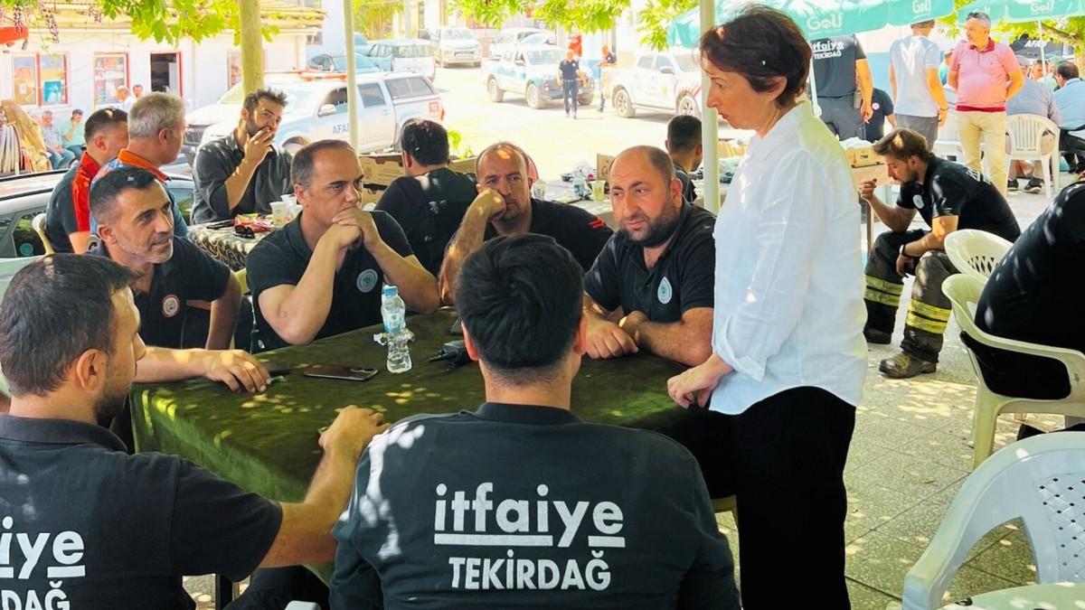 Emine Küçükali orman yangınlarına karşı uyardı: 'Doğayı korumazsak, öfkesi afet olur' Emine Küçükali orman yangınlarına karşı uyardı: 'Doğayı korumazsak, öfkesi afet olur'