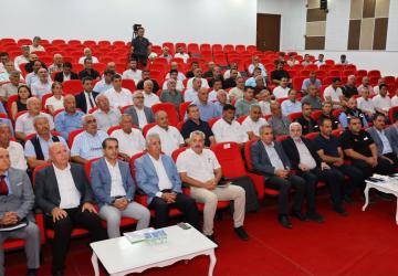 Besni’de Muhtarlarla İstişare Toplantısı gerçekleştirildi