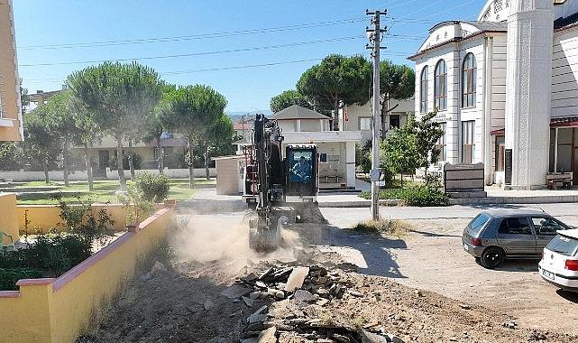 Burhaniye'de Kapsamlı Yol Yenileme Çalışmaları Aralıksız Sürdürülüyor