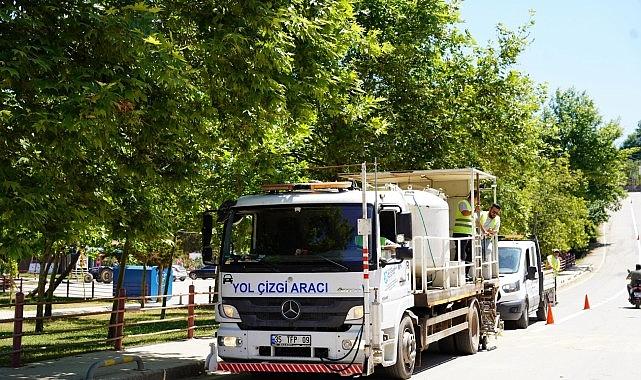 Yol çizgileri ile ulaşım güvenli hale geliyor Yol çizgileri ile ulaşım güvenli hale geliyor
