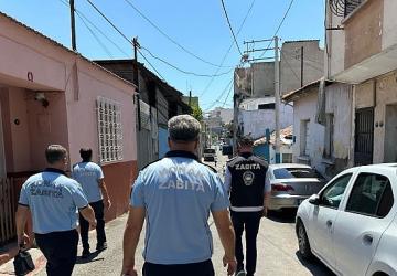 ​Konak'ta kaçak hurdacılara geçit yok