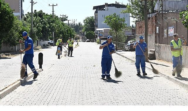 Vatandaşlardan Çerçioğlu'na Hizmet Teşekkürü Vatandaşlardan Çerçioğlu'na Hizmet Teşekkürü