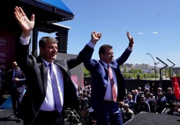 İmamoğlu’ndan Adıyaman mitingine çağrı: 'Kısa çöp uzun çöpten hakkını alacak'