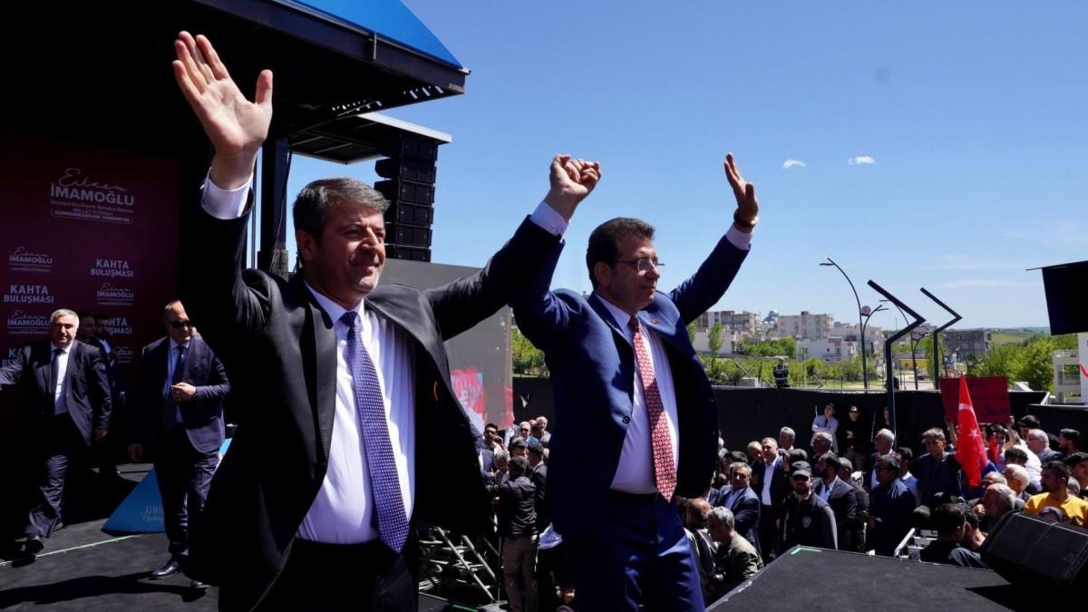 İmamoğlu’ndan Adıyaman mitingine çağrı: 'Kısa çöp uzun çöpten hakkını alacak' İmamoğlu’ndan Adıyaman mitingine çağrı: 'Kısa çöp uzun çöpten hakkını alacak'