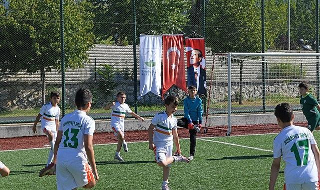 Geleceğin futbolcuları Osmangazi'de sahaya çıktı Geleceğin futbolcuları Osmangazi'de sahaya çıktı
