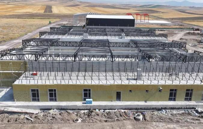 Ankara Büyükşehir Belediyesi’nden Çubuk’a Yeni Ürün İşleme Tesisi Ankara Büyükşehir Belediyesi’nden Çubuk’a Yeni Ürün İşleme Tesisi
