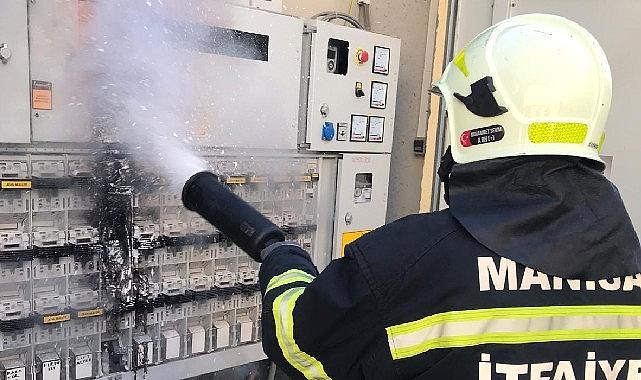 Manisa İtfaiyesi'nden Aşırı Sıcaklarda Elektrikli Aletlere Dikkat Uyarısı Manisa İtfaiyesi'nden Aşırı Sıcaklarda Elektrikli Aletlere Dikkat Uyarısı