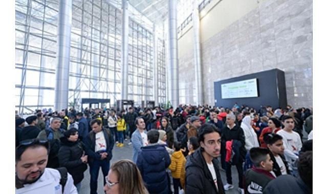 İzmir fuarlarla büyümeye devam ediyor İzmir fuarlarla büyümeye devam ediyor
