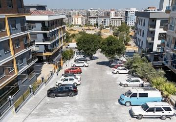 Buca'da cep otoparkları ile mahalleler nefes alıyor