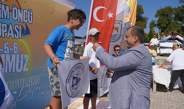 İznik Gölü'nde Görsel Şölen İznik Gölü'nde Görsel Şölen