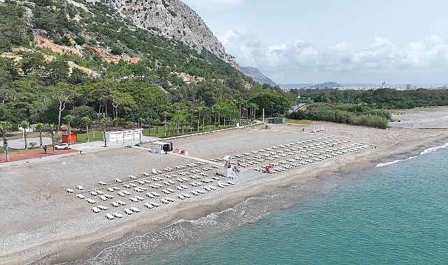 Antalyalılar Kadınlar Plajı'ndan büyük memnuniyet duyuyor Antalyalılar Kadınlar Plajı'ndan büyük memnuniyet duyuyor