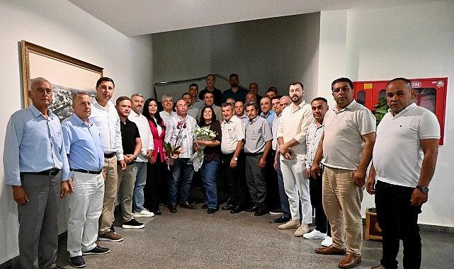 Başkan Özlem Çerçioğlu: "Muhtarlarımızla El Birliğiyle Aydın'ı Daha Güzel Yarınlara Taşıyoruz" Başkan Özlem Çerçioğlu: "Muhtarlarımızla El Birliğiyle Aydın'ı Daha Güzel Yarınlara Taşıyoruz"